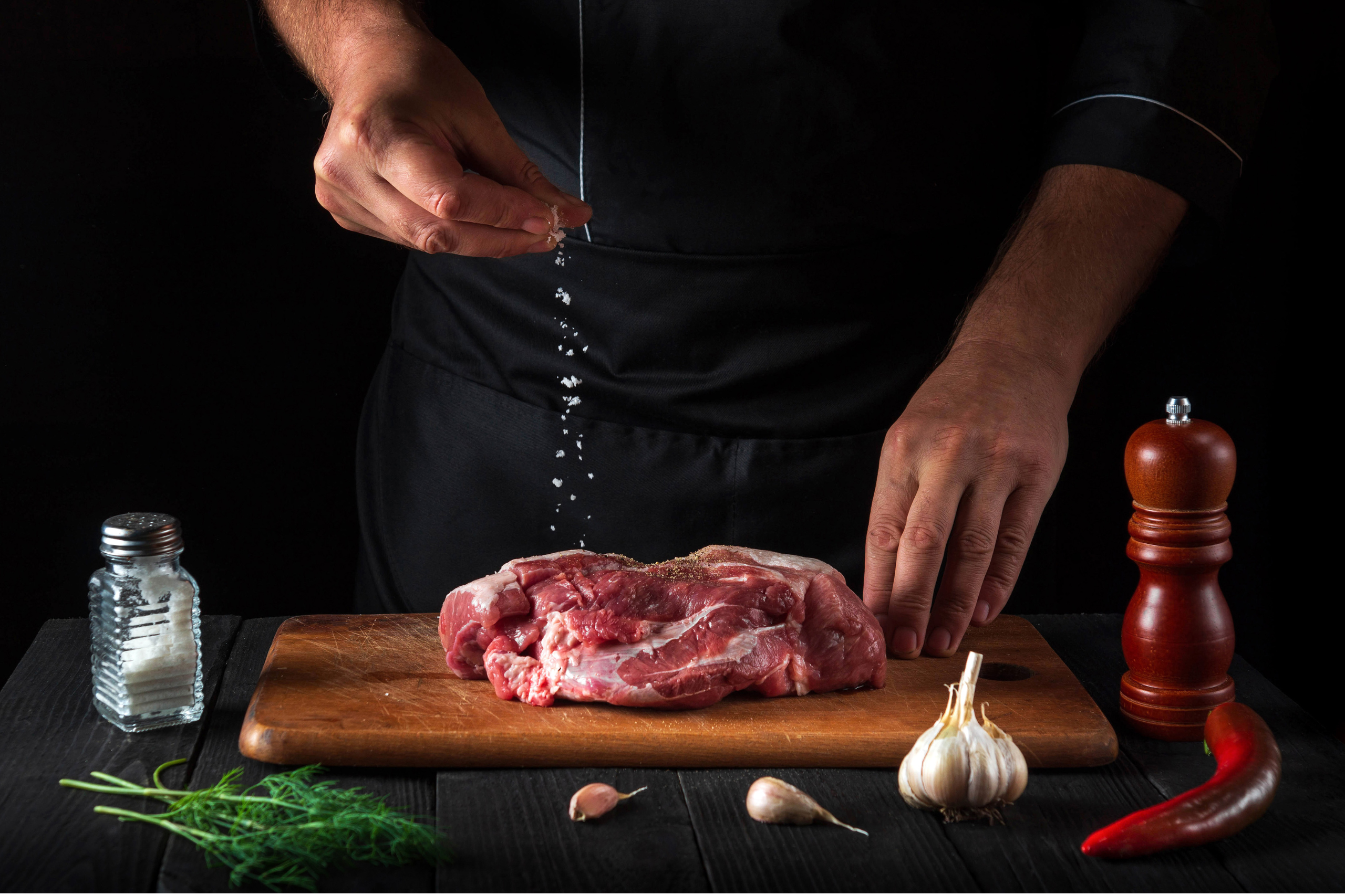 Cómo la sal puede mejorar la vida útil de los aceites y grasas en la cocina I Jumsal